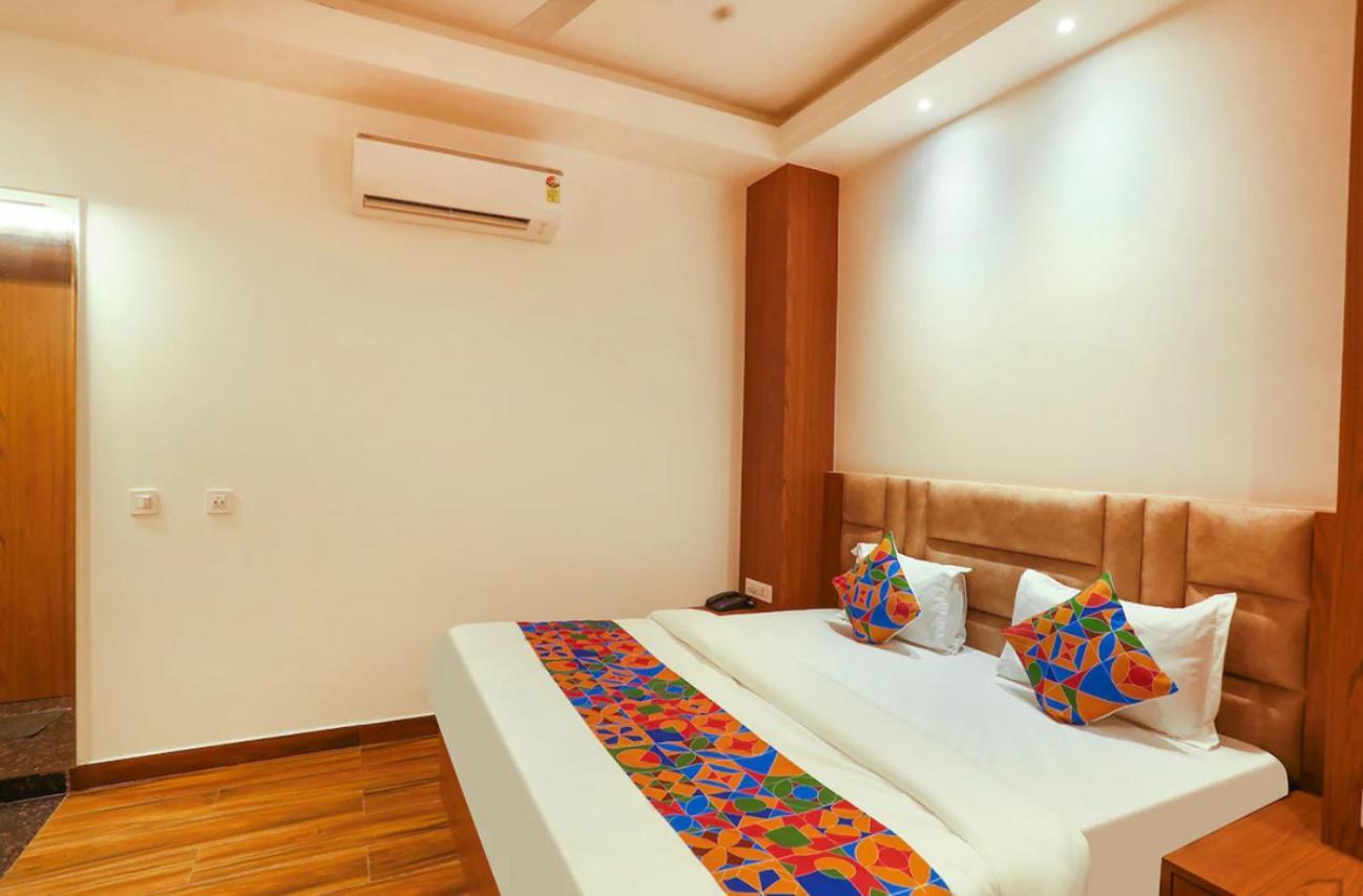 Hotel Swarn Bhoomi كانبور المظهر الخارجي الصورة